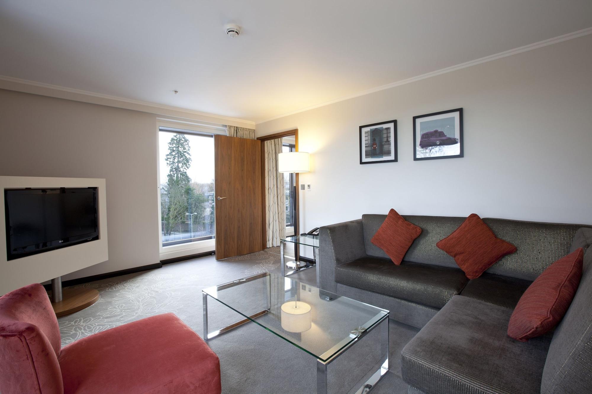 Hilton London Heathrow Airport Terminal 5 Ξενοδοχείο Χίλινγκτον Εξωτερικό φωτογραφία