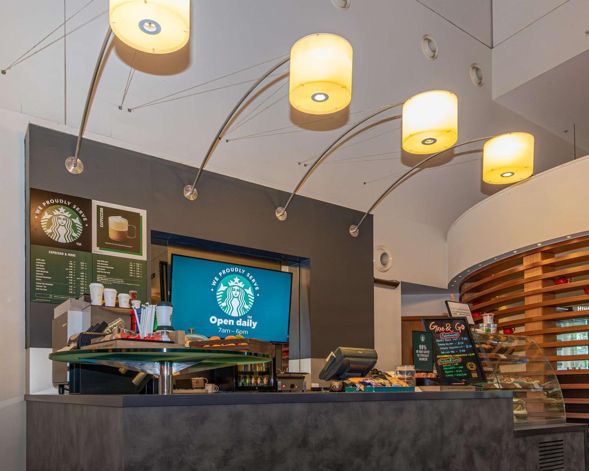 Hilton London Heathrow Airport Terminal 5 Ξενοδοχείο Χίλινγκτον Εξωτερικό φωτογραφία